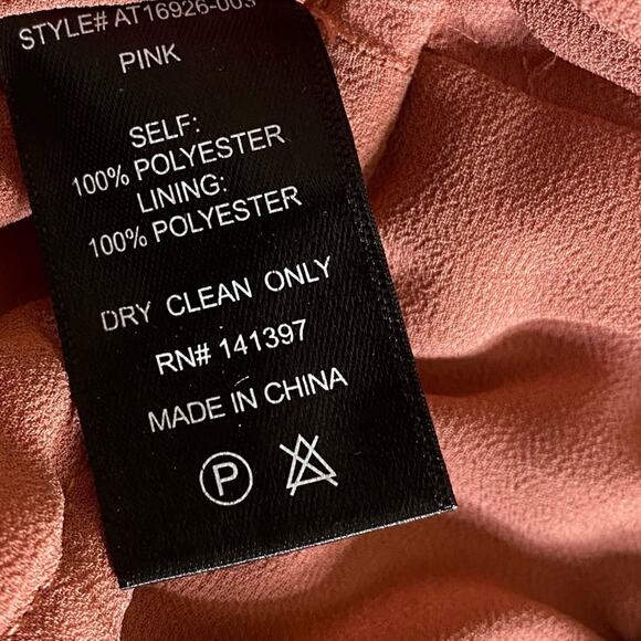 ASTR The Label Smocked Cropped Long Sleeve Bell Sleeve Top Women’s Small - Picture 7 of 9